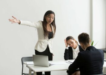 Ажлаас гарах үеийн ярилцлага гэж юу вэ?